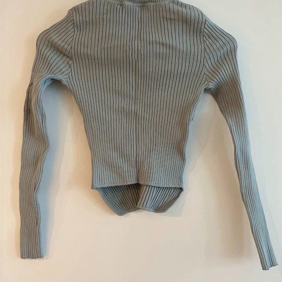 Zara Fitted Sweater, SIZE XS, SLIM FIT, “Gently Used” - Picture 3 of 4